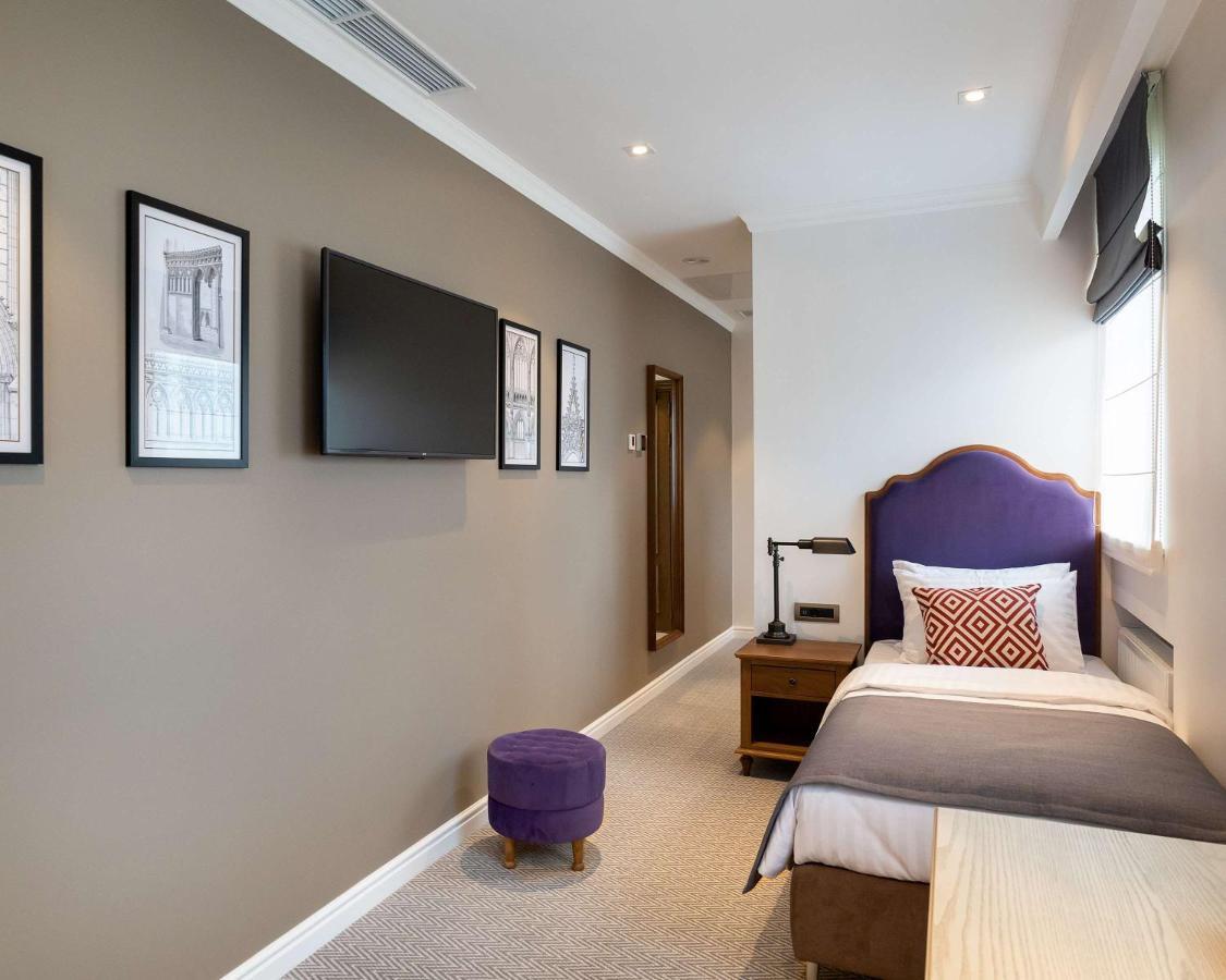 Best Western Plus Market Square Lviv Exterior photo