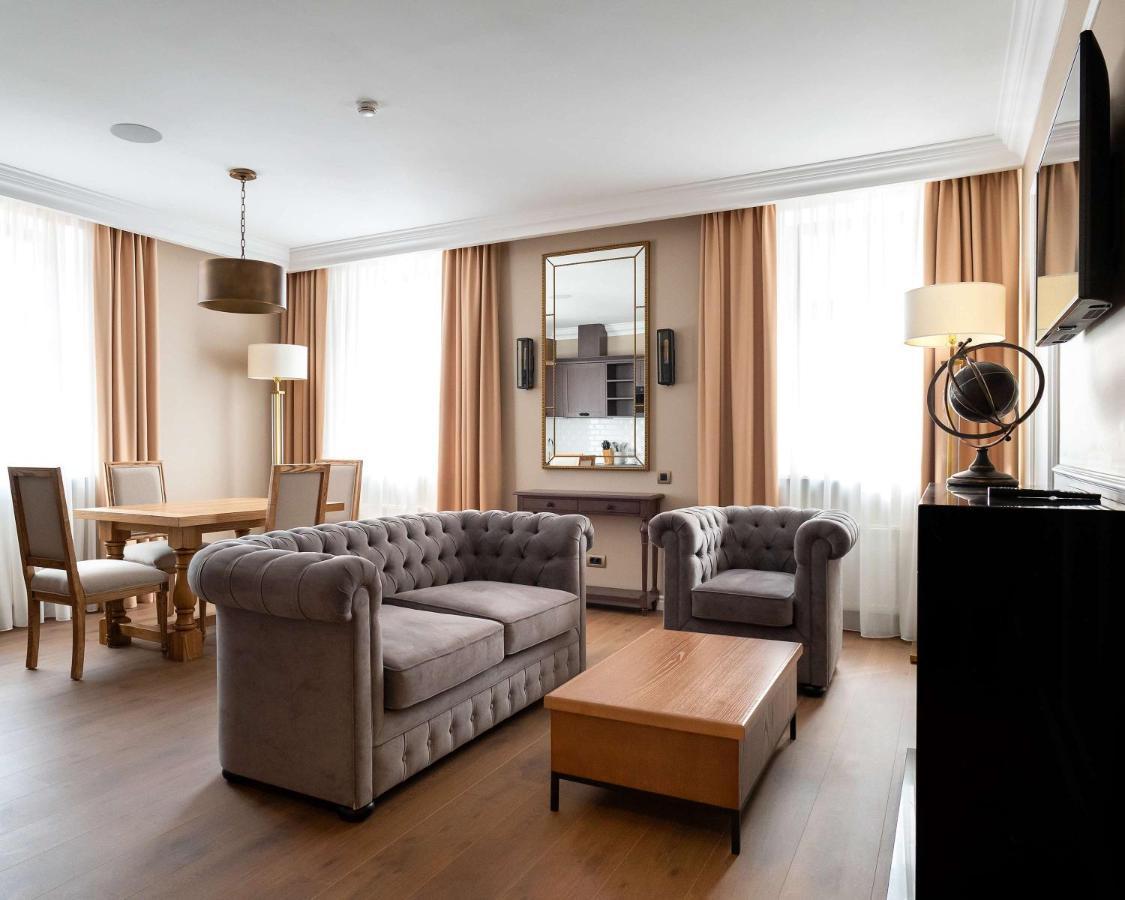 Best Western Plus Market Square Lviv Exterior photo